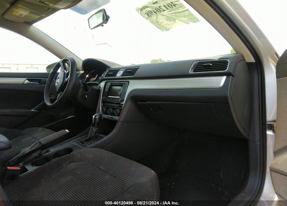 2016 VOLKSWAGEN PASSAT 1.8T S VIN: 1VWAT7A38GC030933