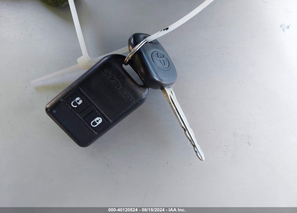 2010 TOYOTA CAMRY VIN: 4T1BF3EK5AU511163