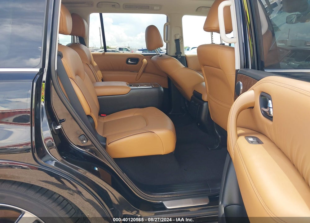 2017 INFINITI QX80 SIGNATURE EDITION VIN: JN8AZ2NF6H9645976