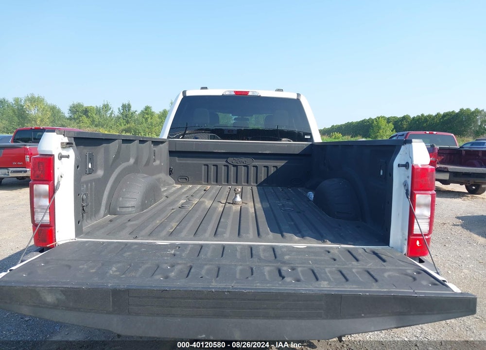 2022 FORD F-350 XLT VIN: 1FT8W3BT3NEG42572