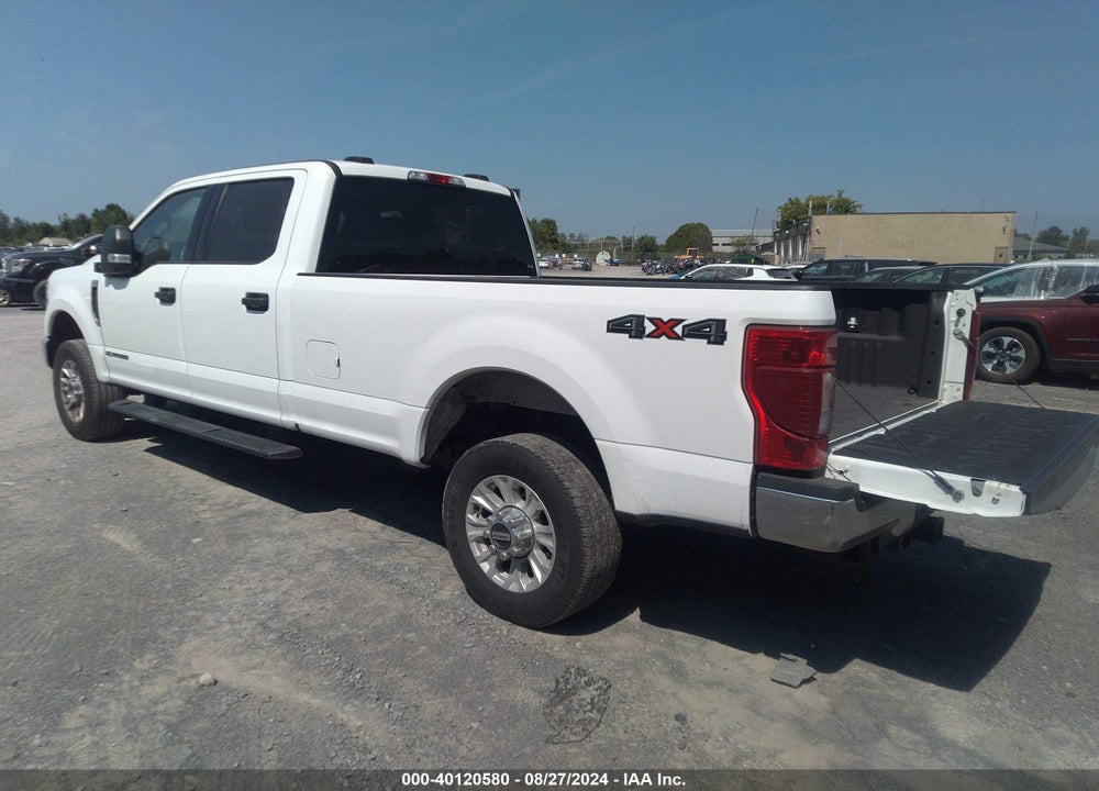 2022 FORD F-350 XLT VIN: 1FT8W3BT3NEG42572