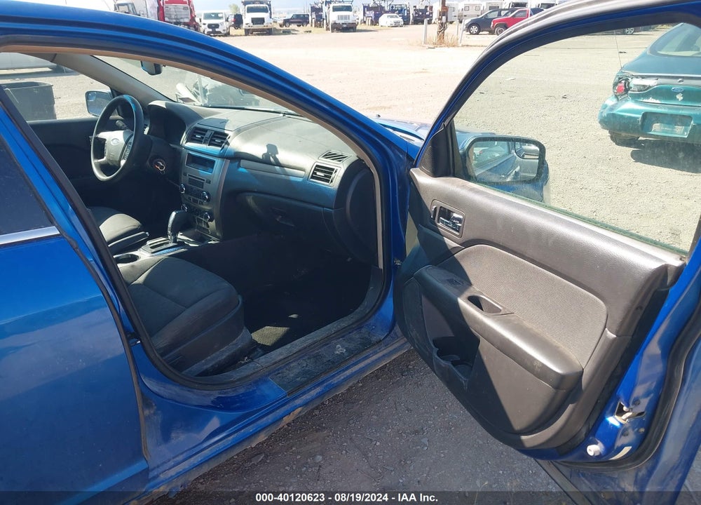 2011 FORD FUSION SE VIN: 3FAHP0JA3BR321981