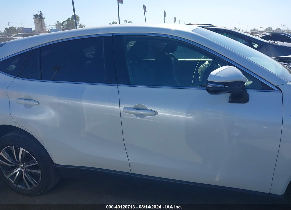2021 TOYOTA VENZA LE VIN: JTEAAAAH2MJ082420