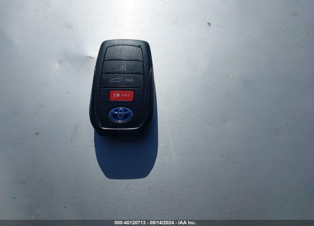 2021 TOYOTA VENZA LE VIN: JTEAAAAH2MJ082420