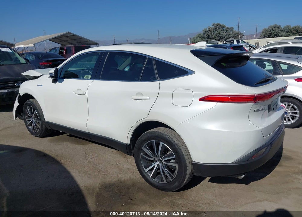 2021 TOYOTA VENZA LE VIN: JTEAAAAH2MJ082420