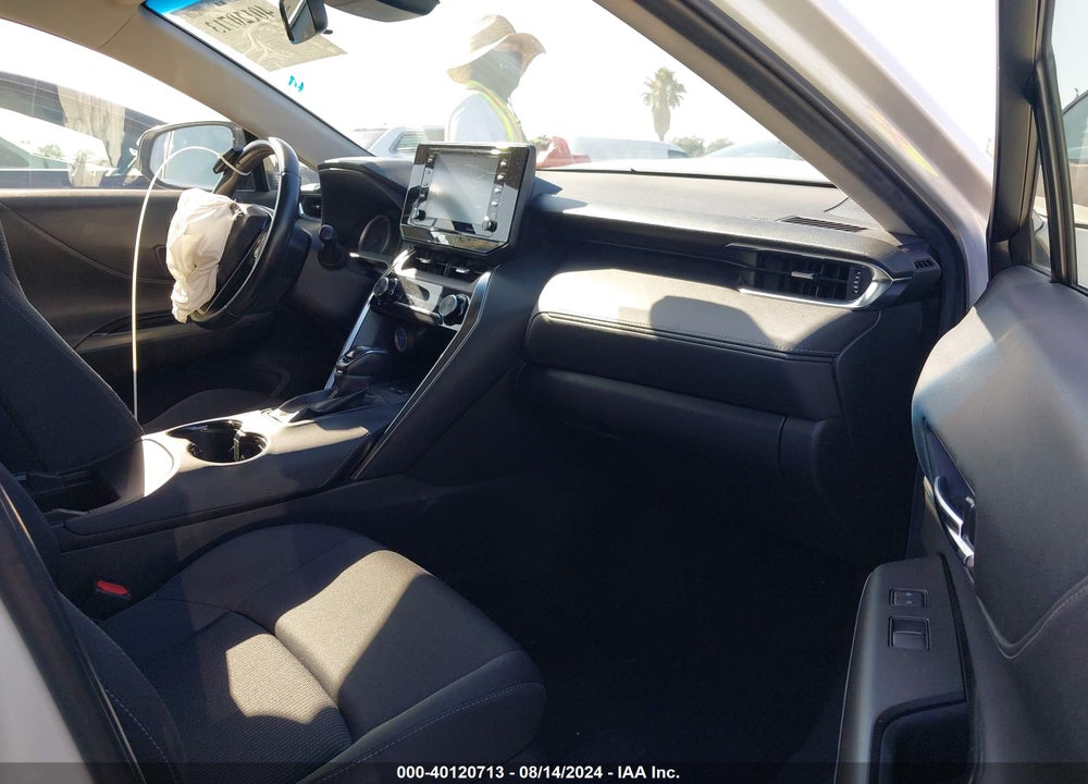 2021 TOYOTA VENZA LE VIN: JTEAAAAH2MJ082420