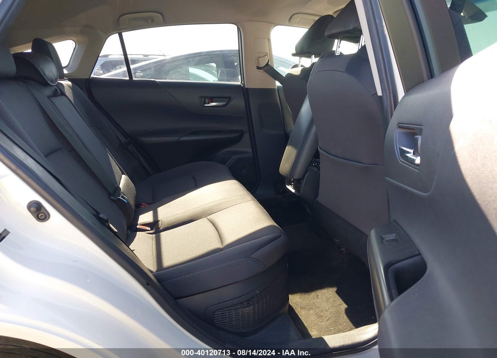 2021 TOYOTA VENZA LE VIN: JTEAAAAH2MJ082420