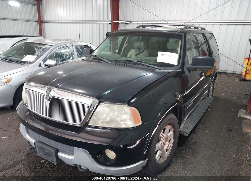 2003 LINCOLN NAVIGATOR VIN: 5LMFU28R43LJ25690