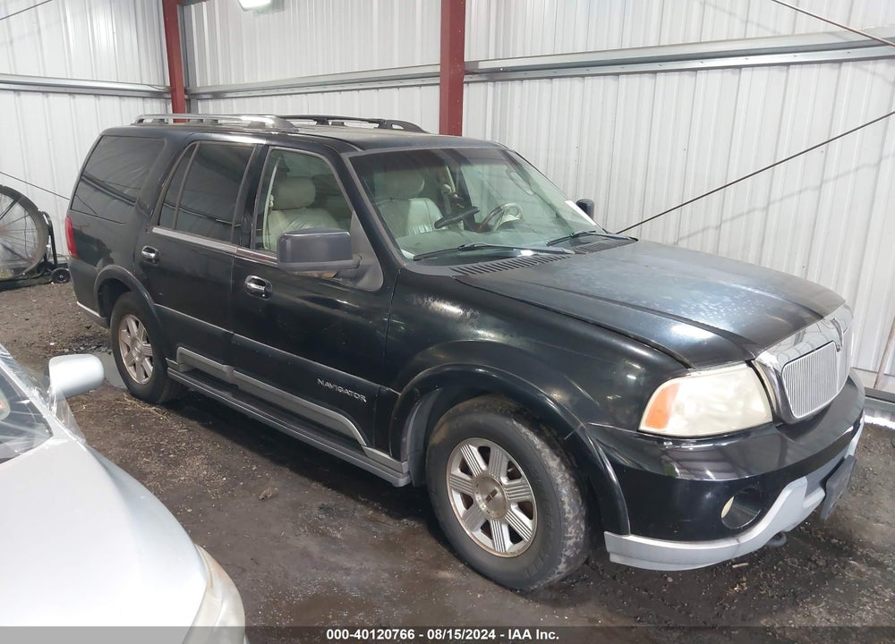 2003 LINCOLN NAVIGATOR VIN: 5LMFU28R43LJ25690
