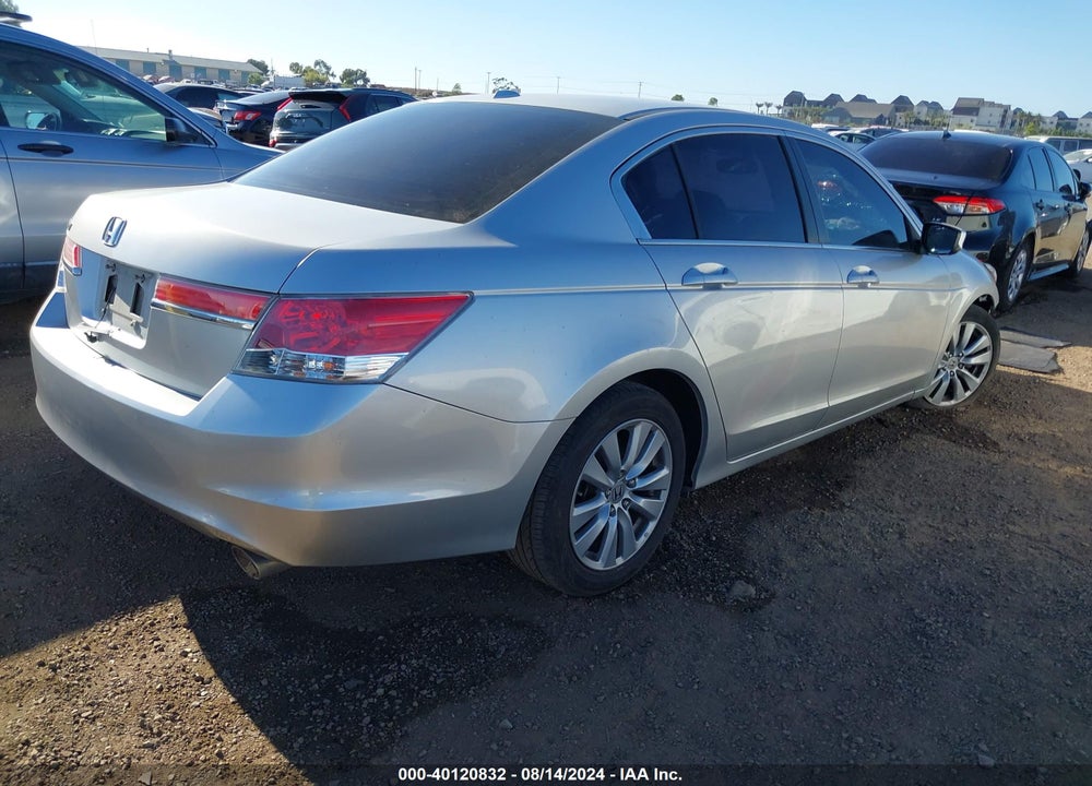 2011 HONDA ACCORD 2.4 EX-L VIN: 1HGCP2F81BA084734