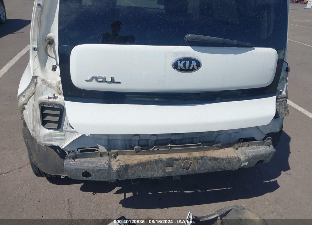 2016 KIA SOUL VIN: KNDJN2A21G7343399