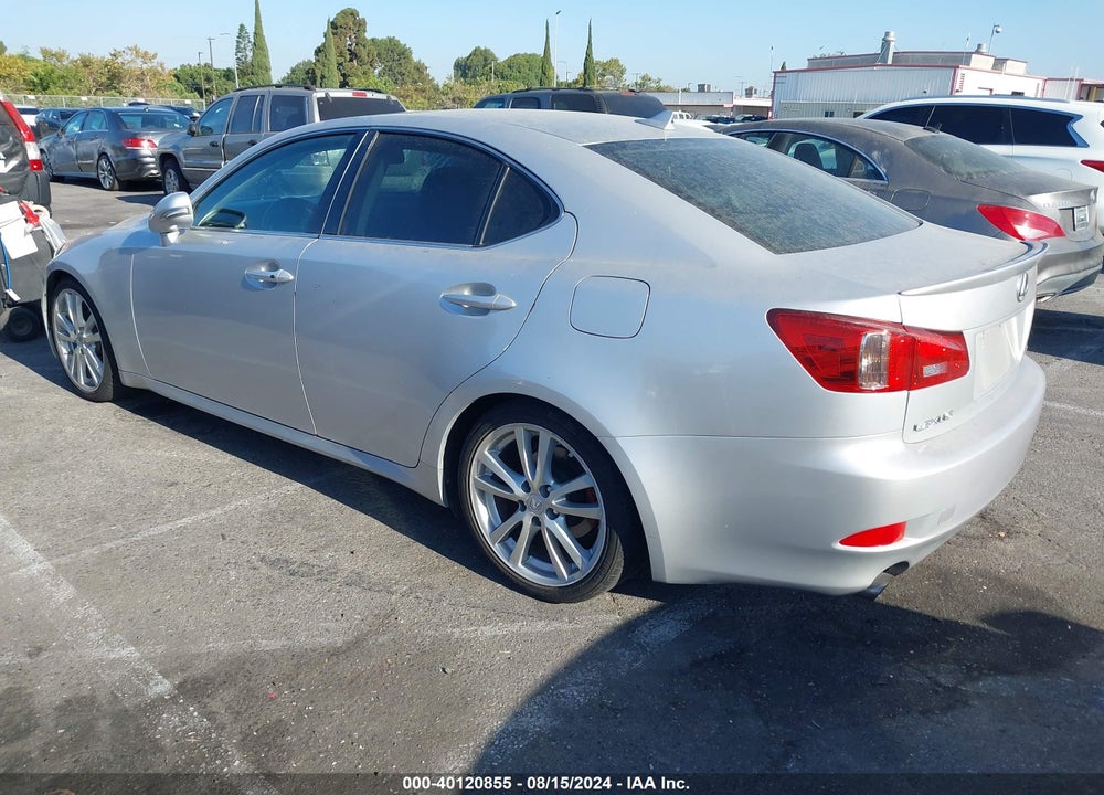 2009 LEXUS IS 250 VIN: JTHBK262092089558