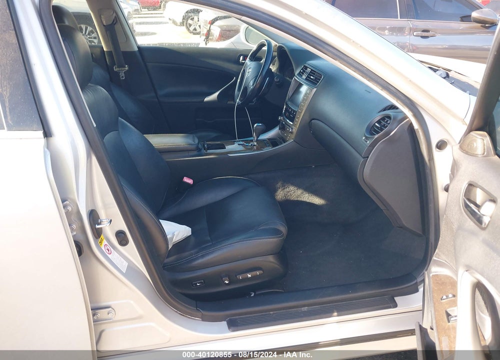2009 LEXUS IS 250 VIN: JTHBK262092089558