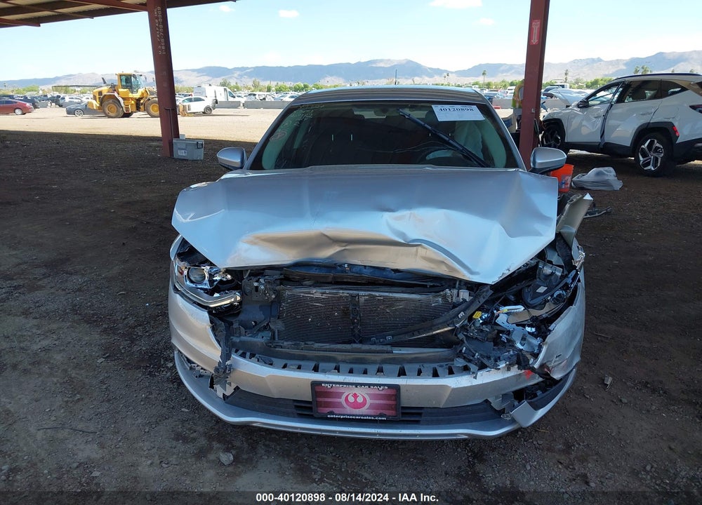 2018 FORD FUSION HYBRID SE VIN: 3FA6P0LU8JR197088