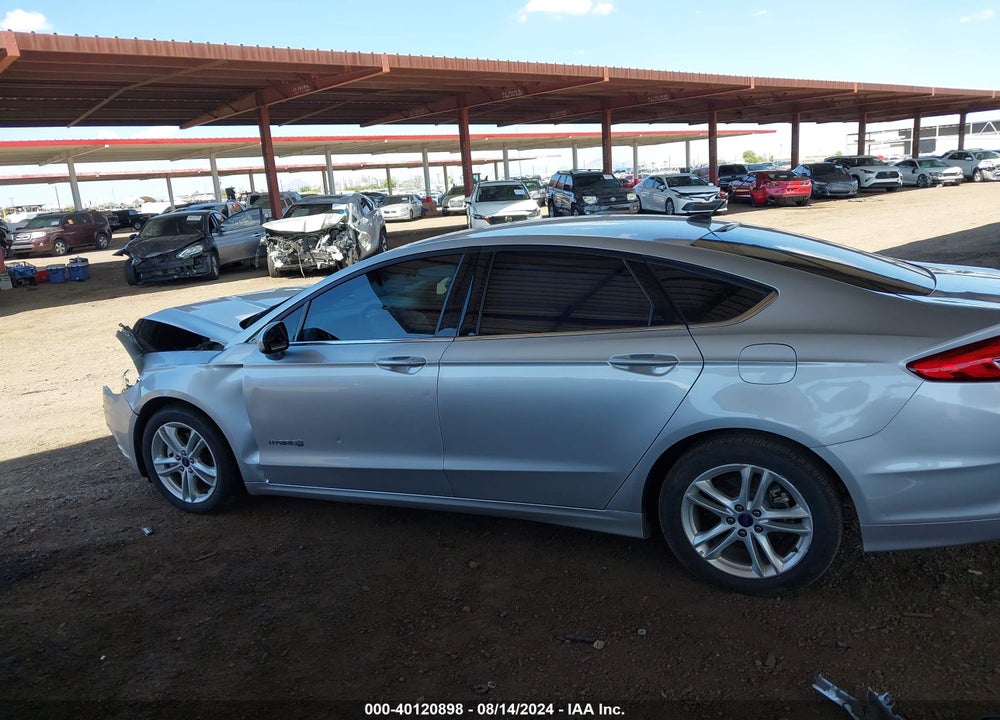 2018 FORD FUSION HYBRID SE VIN: 3FA6P0LU8JR197088