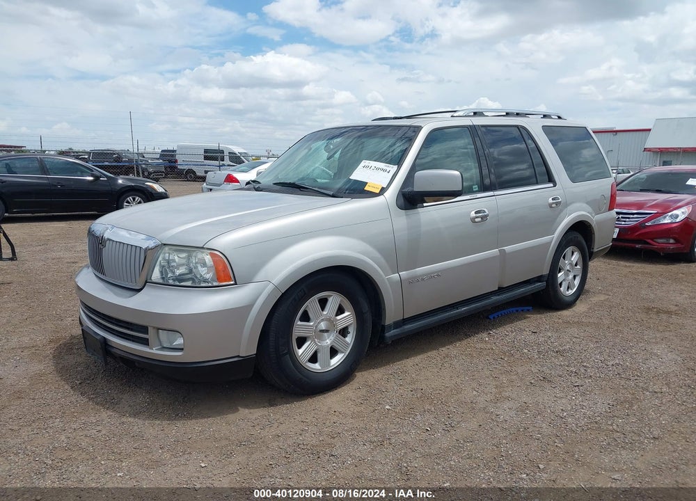 2005 LINCOLN NAVIGATOR VIN: 5LMFU27525LJ18643