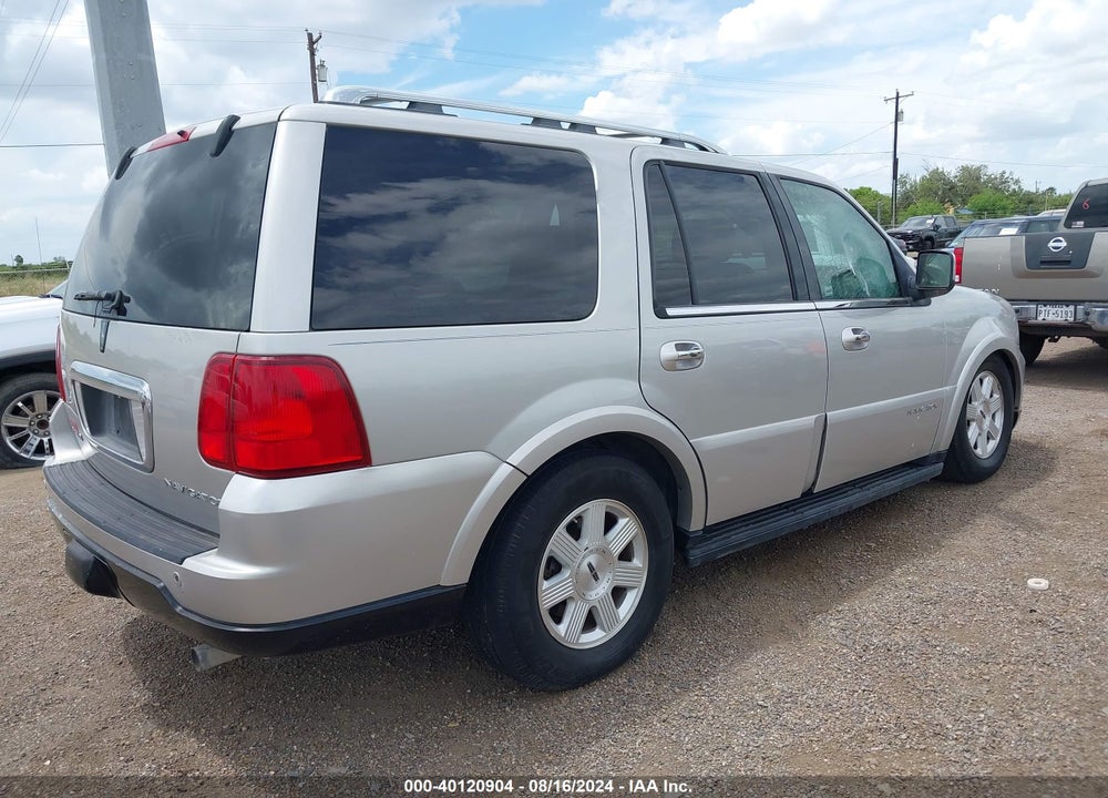 2005 LINCOLN NAVIGATOR VIN: 5LMFU27525LJ18643