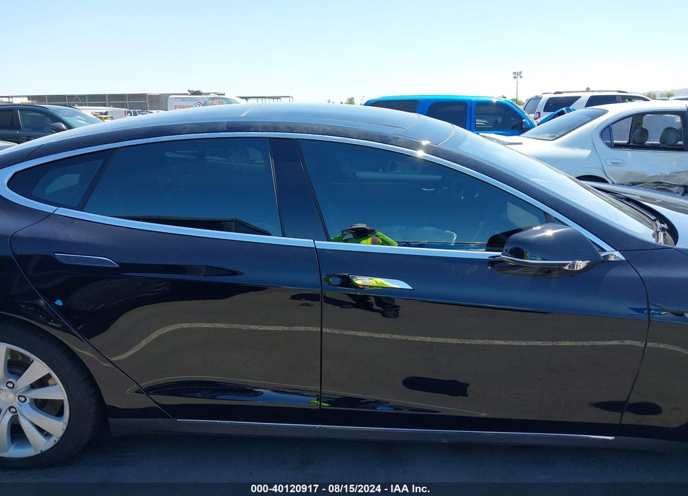2015 TESLA MODEL S 70D/85D/P85D VIN: 5YJSA1S28FF083603