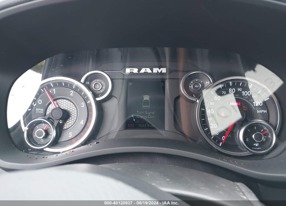 2024 RAM 2500 BIG HORN 4X4 6'4 BOX VIN: 3C6UR5DL3RG310992