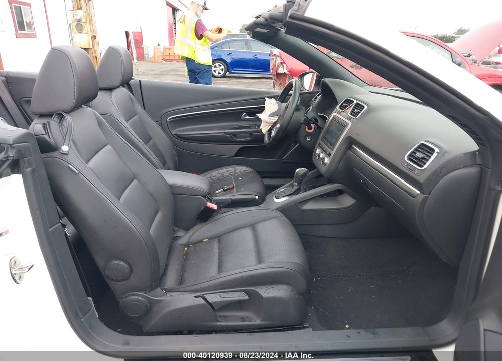 2013 VOLKSWAGEN EOS SPORT VIN: WVWBW8AH7DV005974