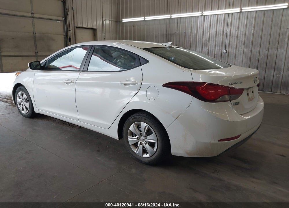 2016 HYUNDAI ELANTRA SE VIN: 5NPDH4AEXGH675203