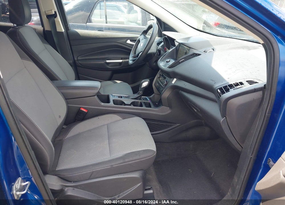 2019 FORD ESCAPE SE VIN: 1FMCU0GD2KUA15973