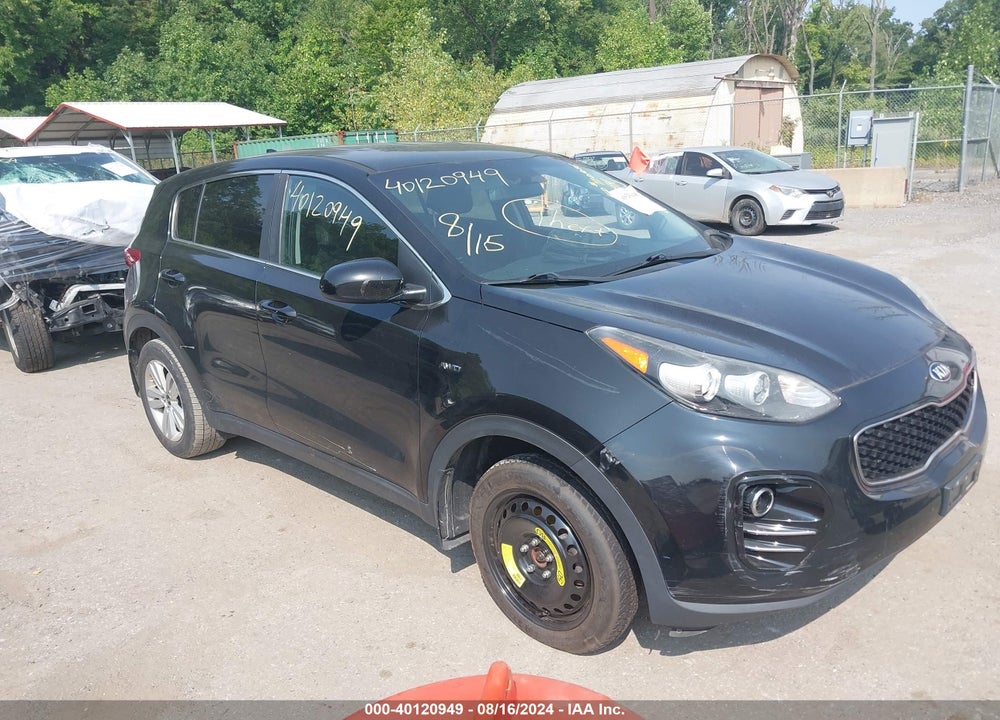 2018 KIA SPORTAGE LX VIN: KNDPMCAC0J7349696