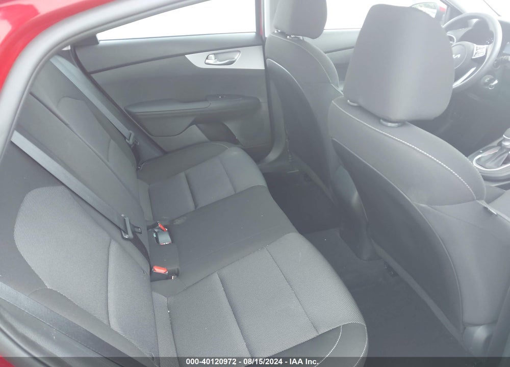 2024 KIA FORTE LXS VIN: 3KPF24AD8RE704268
