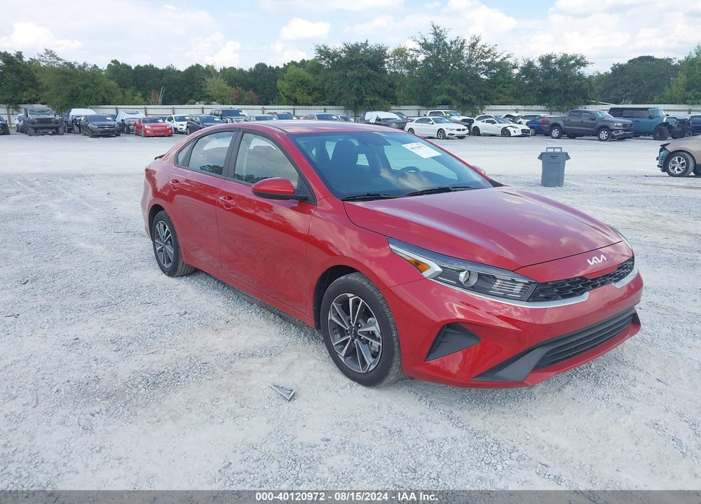 2024 KIA FORTE LXS VIN: 3KPF24AD8RE704268