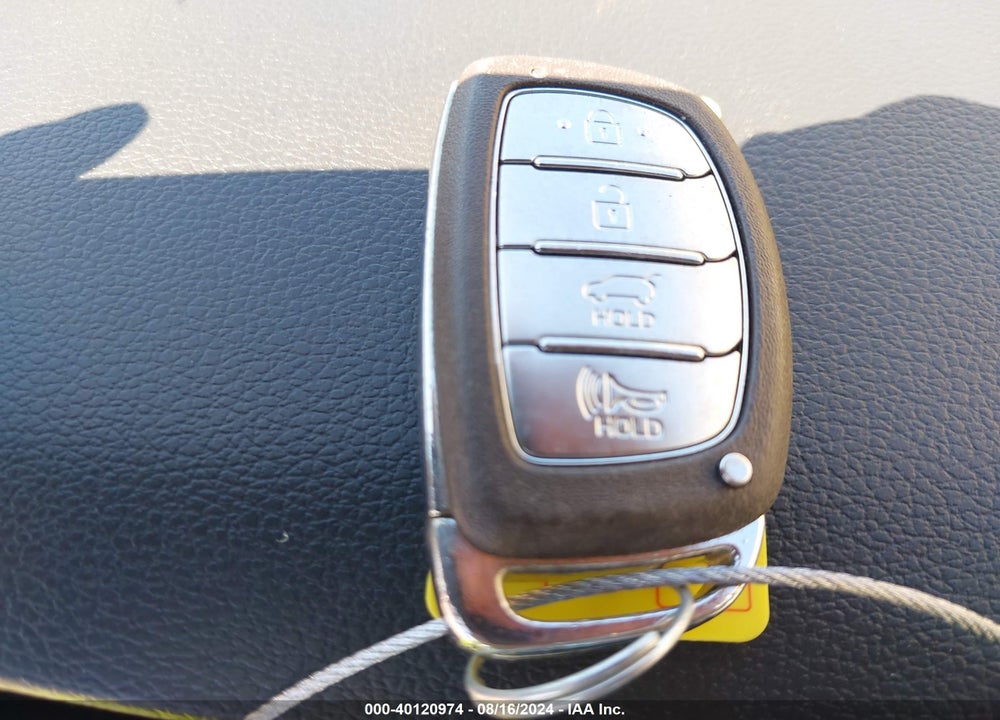 2021 HYUNDAI TUCSON SPORT VIN: KM8J3CAL2MU396495
