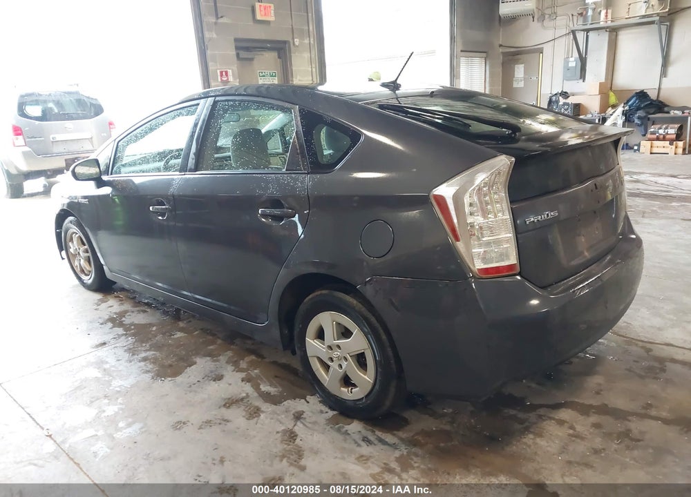2011 TOYOTA PRIUS VIN: JTDKN3DU2B5332827