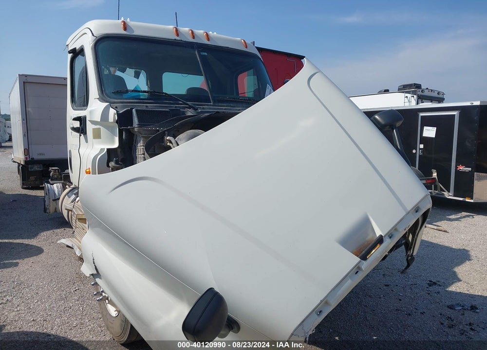 2015 FREIGHTLINER CASCADIA 125 VIN: 3AKBGDDV0FSGR5251