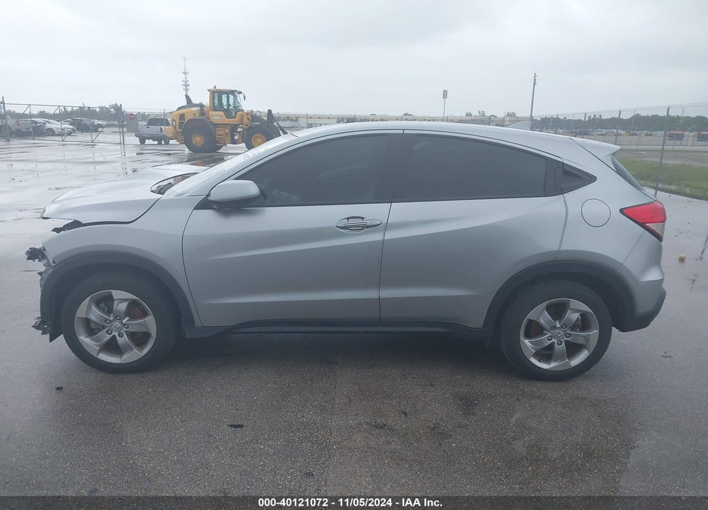 2021 HONDA HR-V 2WD LX VIN: 3CZRU5H38MM705505