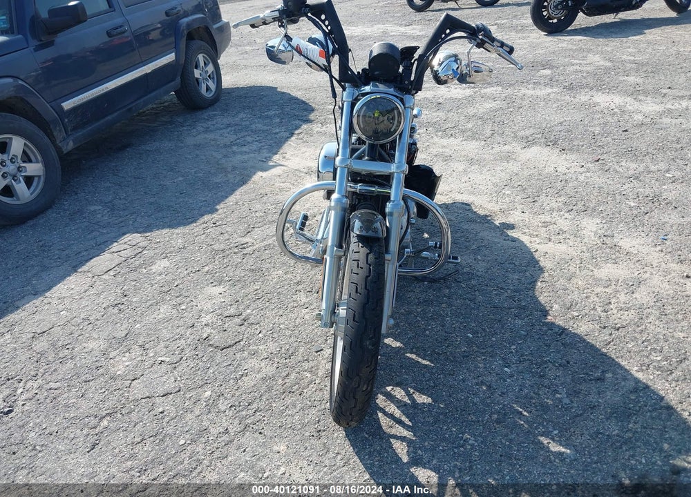 2009 HARLEY-DAVIDSON XL883 L VIN: 1HD4CR2129K418935