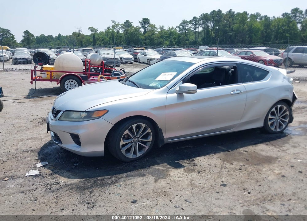 2013 HONDA ACCORD EX-L V-6 VIN: 1HGCT2B88DA000574
