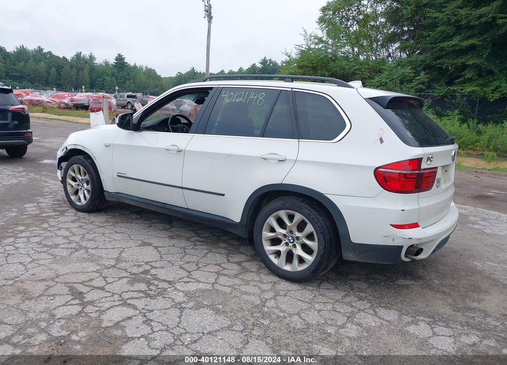 2013 BMW X5 XDRIVE35I/XDRIVE35I PREMIUM/XDRIVE35I SPORT ACTIVITY VIN: 5UXZV4C53D0E04084