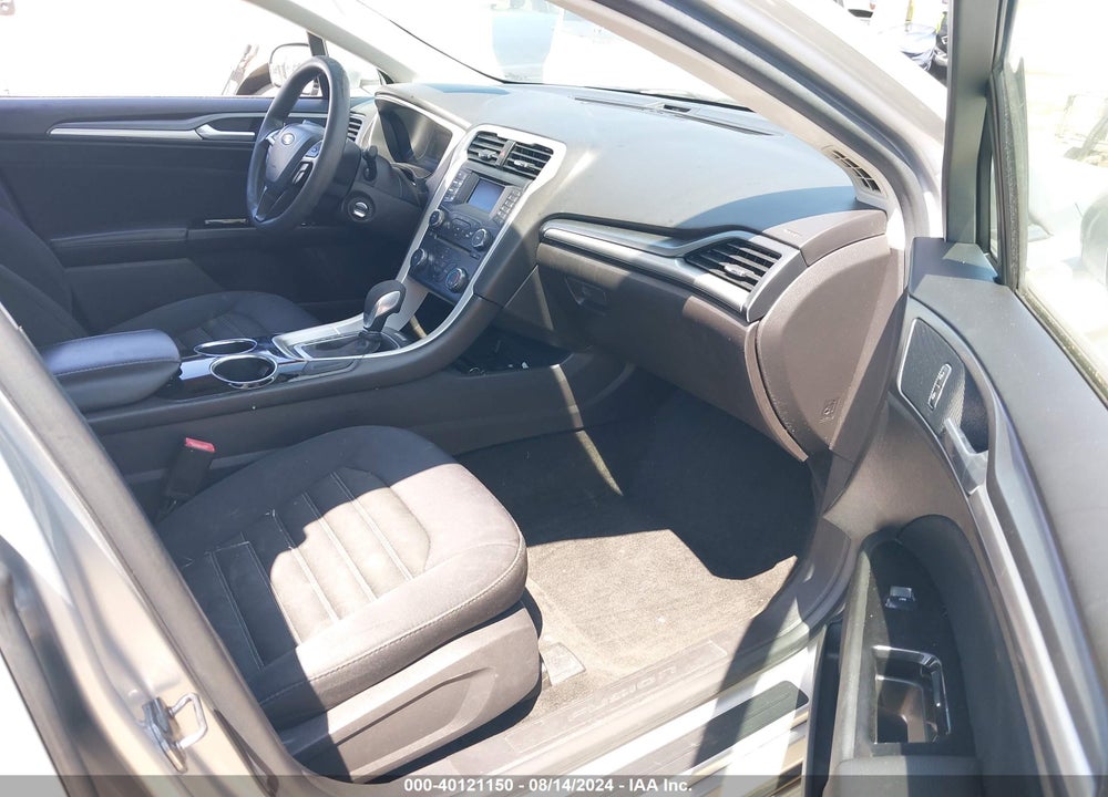 2013 FORD FUSION SE VIN: 3FA6P0HR6DR350138
