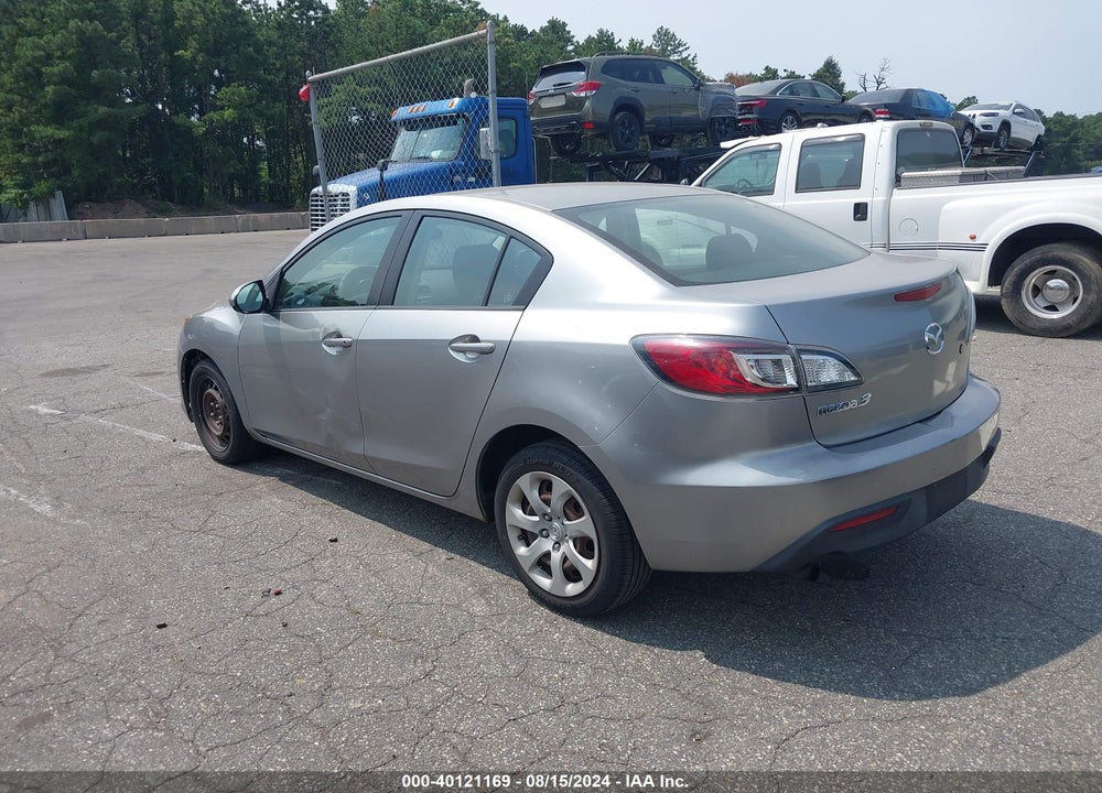 2010 MAZDA 3 I SPORT VIN: JM1BL1SG0A1342379