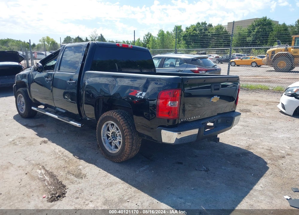 2009 CHEVROLET SILVERADO 1500 LT VIN: 3GCEK23M69G288772