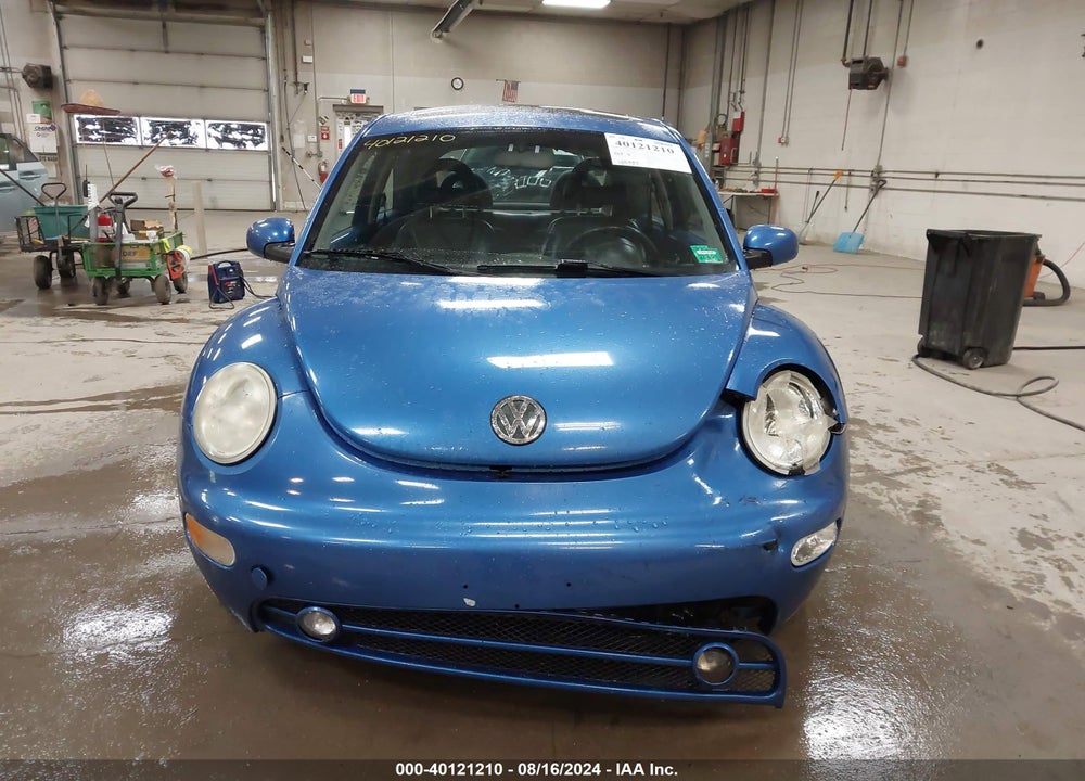 2001 VOLKSWAGEN NEW BEETLE GLX VIN: 3VWDD21CX1M424369