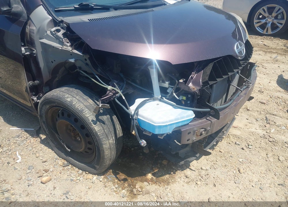 2013 SCION XD VIN: JTKKUPB43D1031564