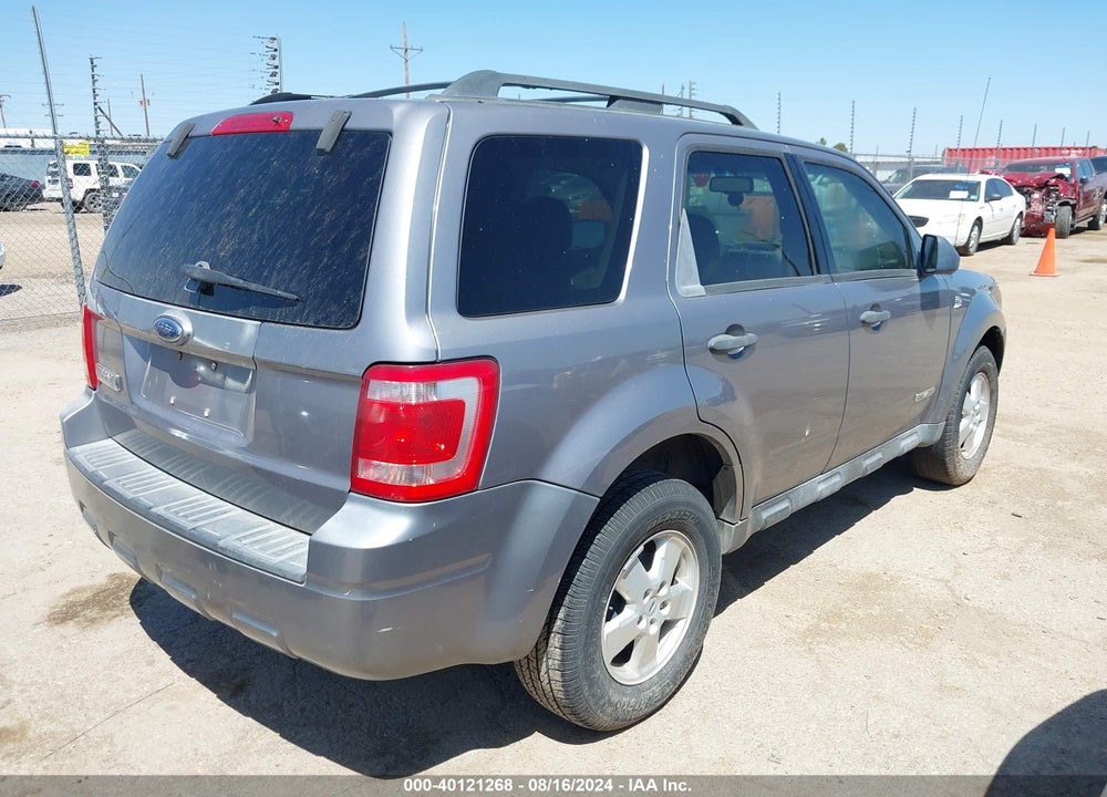2008 FORD ESCAPE XLT VIN: 1FMCU03Z18KE65880