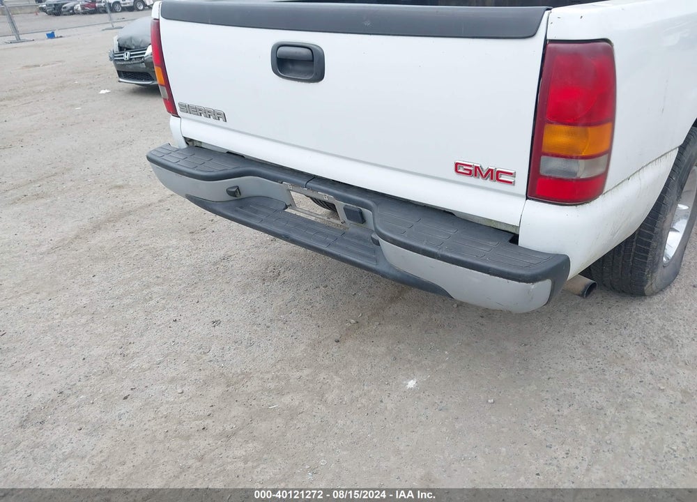 2003 GMC SIERRA 1500 WORK TRUCK VIN: 1GTEC14X23Z268106
