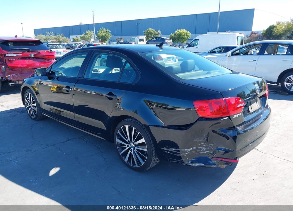 2014 VOLKSWAGEN JETTA 1.8T SE VIN: 3VWD17AJ7EM410990