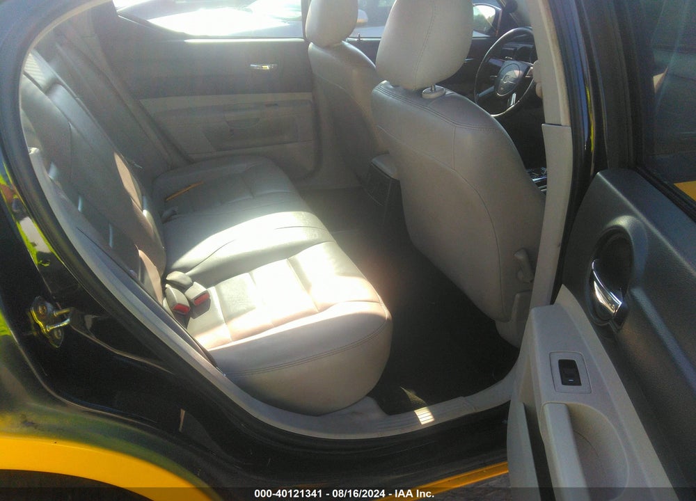 2006 DODGE CHARGER VIN: 2B3KA43G26H494180