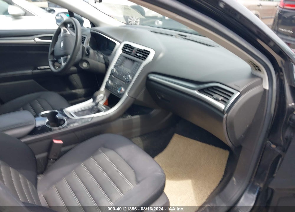 2015 FORD FUSION SE VIN: 3FA6P0H74FR152384