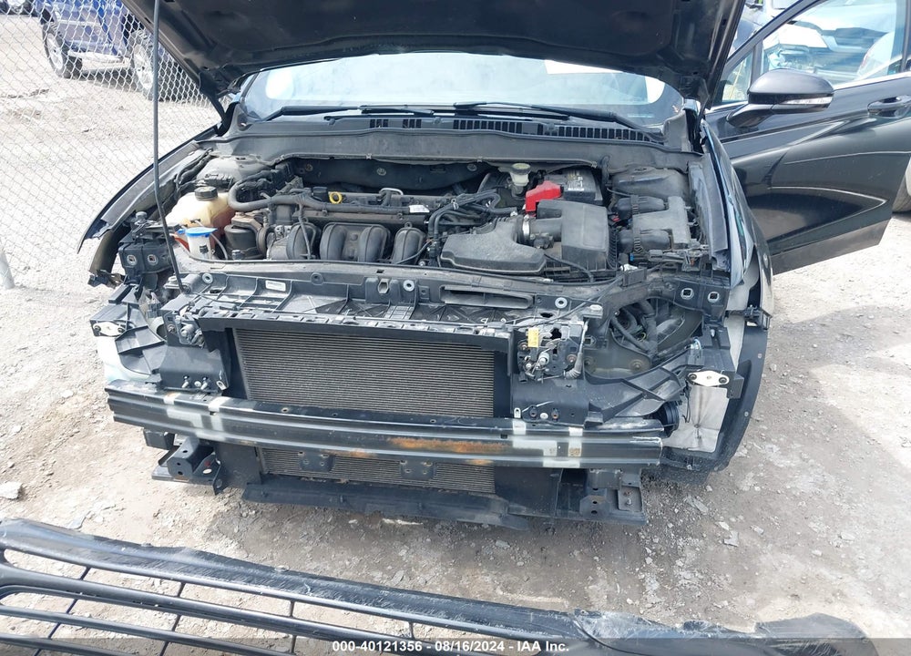 2015 FORD FUSION SE VIN: 3FA6P0H74FR152384
