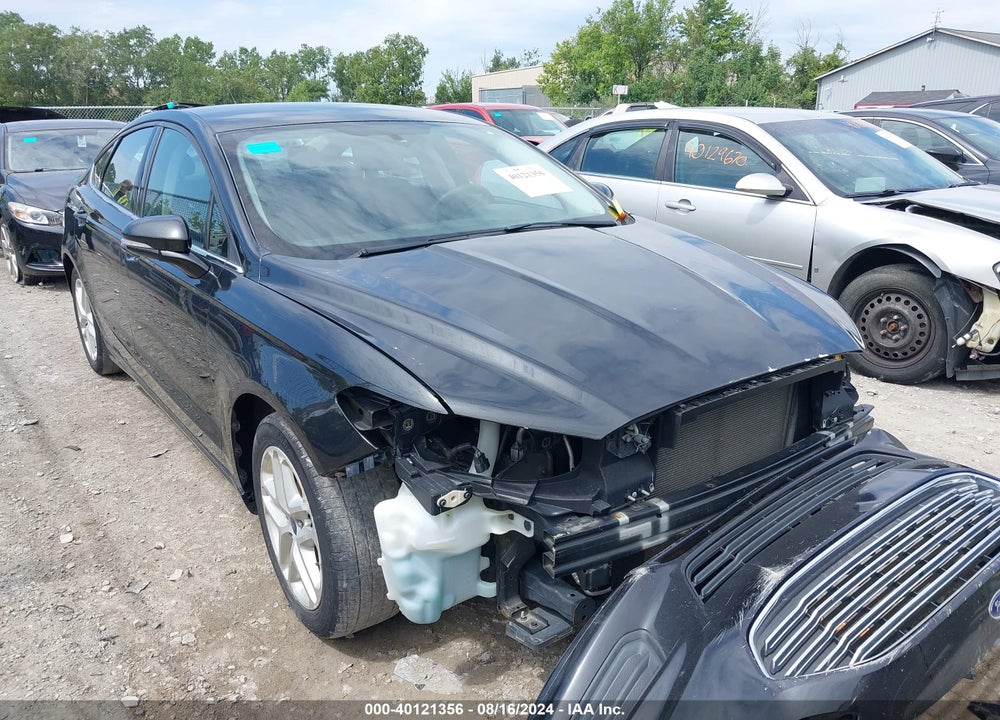 2015 FORD FUSION SE VIN: 3FA6P0H74FR152384