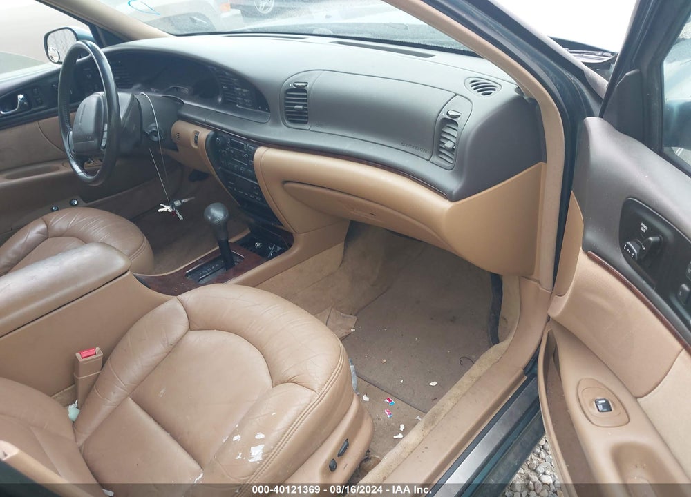 1995 LINCOLN CONTINENTAL VIN: 1LNLM97V8SY712327