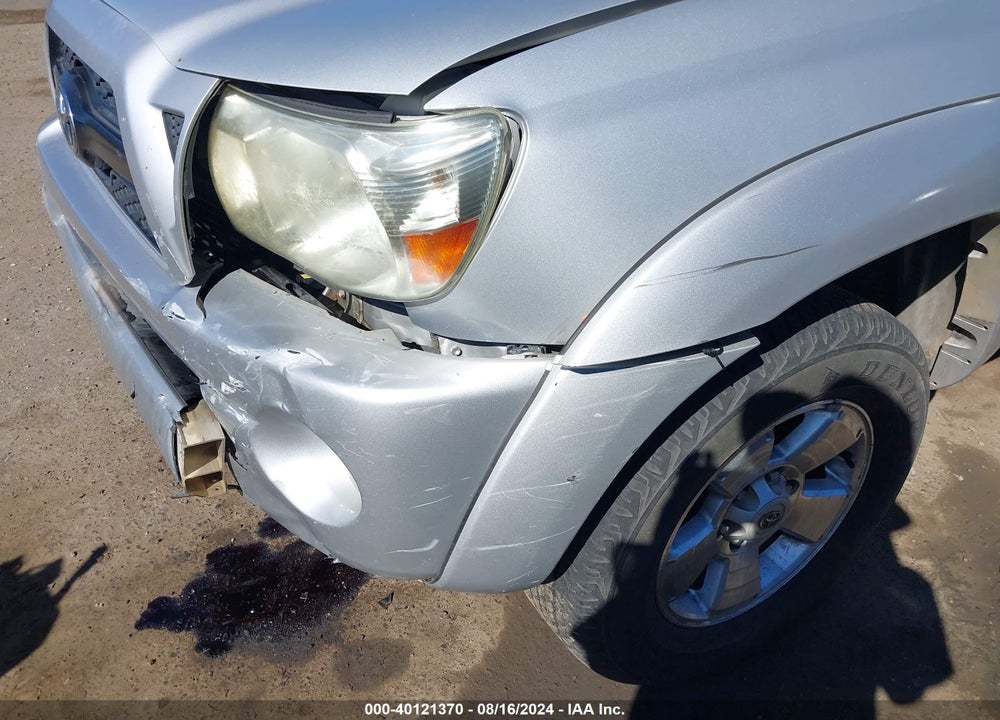 2011 TOYOTA TACOMA BASE V6 VIN: 3TMLU4EN1BM065792